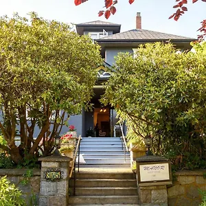 Guest house Manor, Vancouver