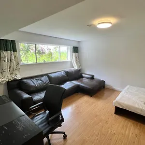Guest house House In West, Vancouver